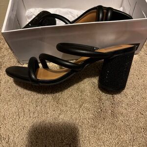 DV by Dolce Vita Black Strappy Heels Size 9